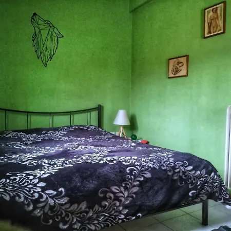Appartement Cozy In The Center Of *